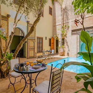 4* رياد Riad Il Parco Dei Principi