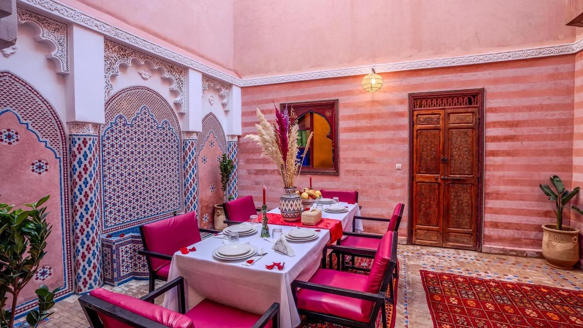 Riad Le Graff Pink Marrakesh
